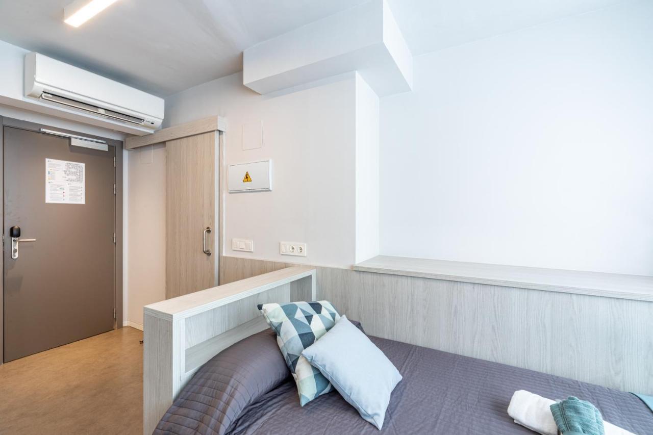 Residencia Universitaria Resa Claudio Coello Madrid Exteriör bild